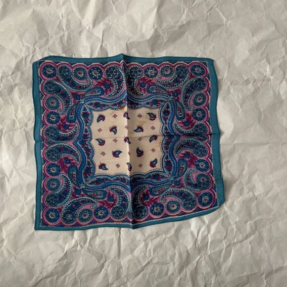 VINTAGE 2 LADIES COTTON HANDKERCHIEFS MOSAIC DESIGN - Picture 2 of 6